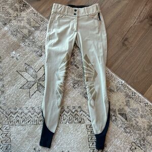 Struck breeches